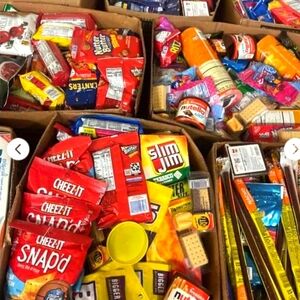 Mr McFashion Is Back Wit Snack..